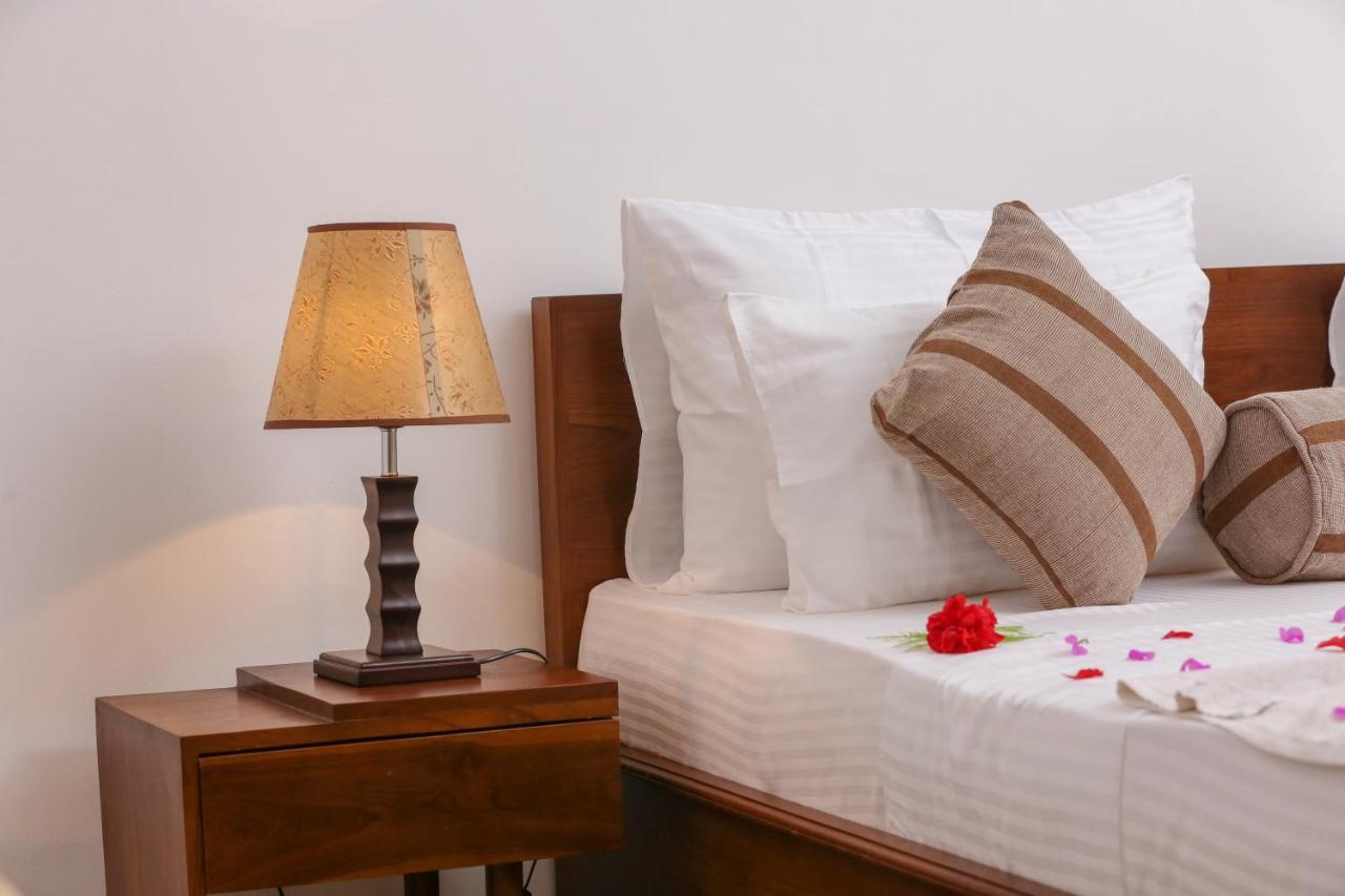 L&D Stay Inn ヒッカドゥワ エクステリア 写真
